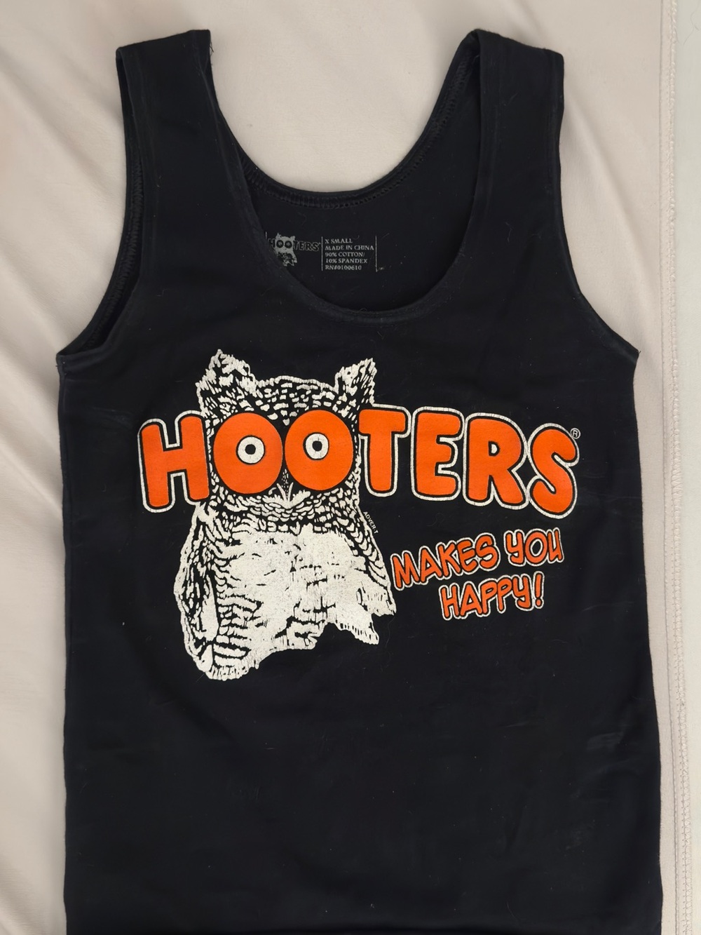 RARE Hooters Black Graphic Tank Top - Orange Logo